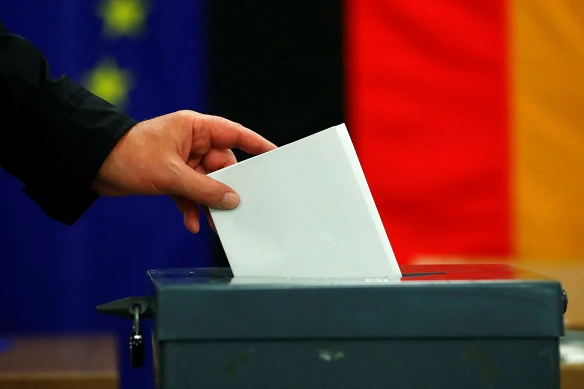 В Германии открылись избирательные участки на выборах в Бундестаг