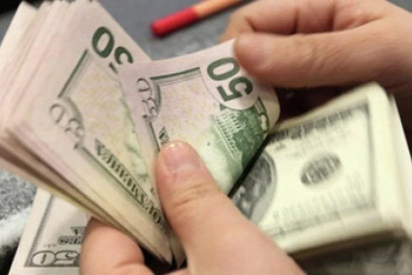 ​Azərbaycanda dollara tələbat artıb