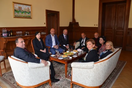 Azərbaycan alimləri Budapeştdə XI Beynəlxalq Böyük Türk Dili qurultayında iştirak edib