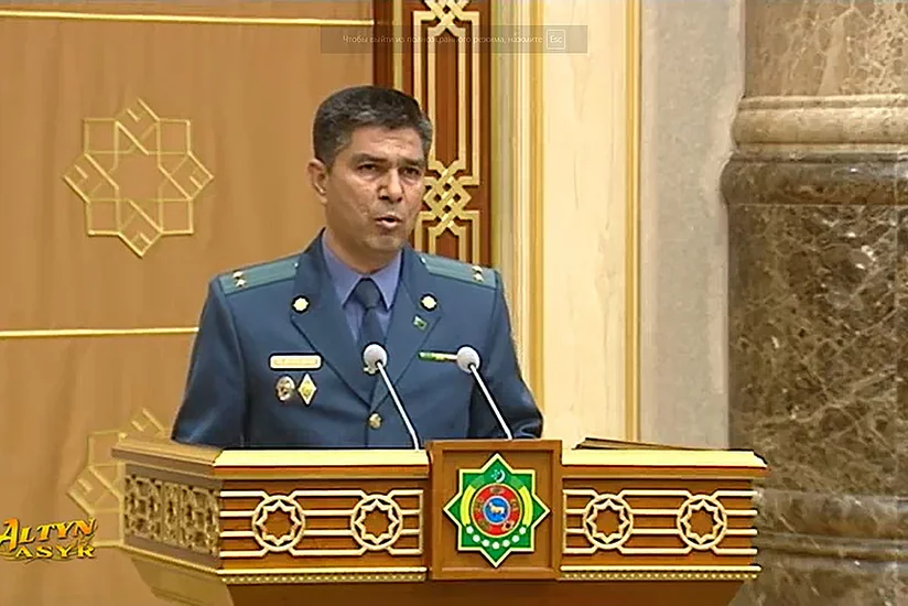 Президент Туркменистана объявил выговор главе МВД