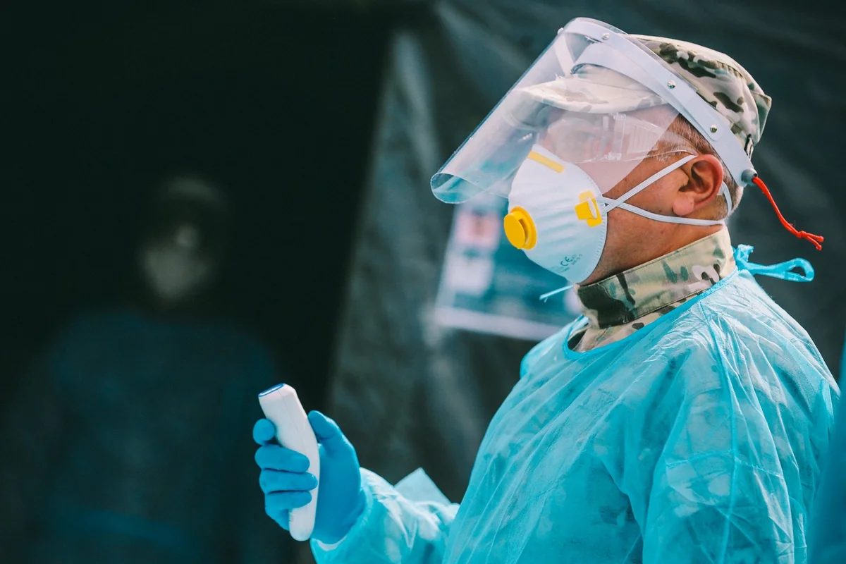 В Грузии COVID-19 заразились более 295 тыс. человек