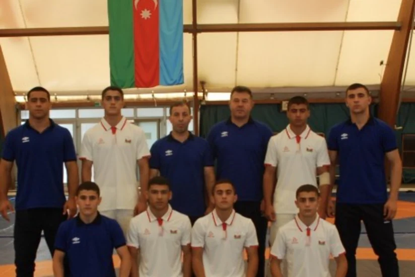 Двое азербайджанских борцов вышли в финал чемпионата мира
