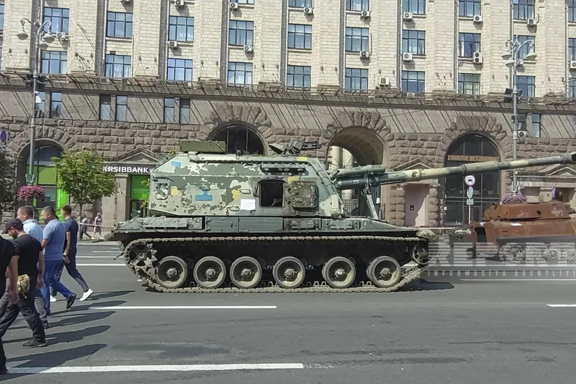 В Киеве демонстрируется трофейная российская военная техника