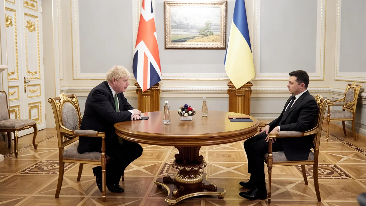 Ukrayna Prezidenti Britaniyanın Baş nazirini çətin zamanın dostu adlandırıb