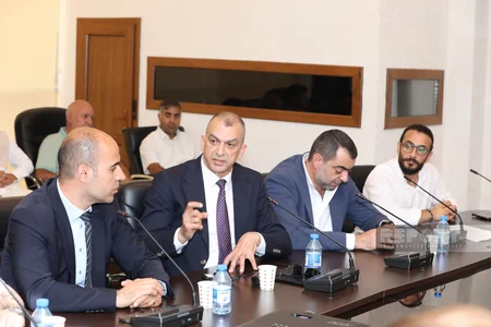 “Yol-nəqliyyat hadisələrinin təsnifatı: səbəb və nəticələrin təhlili” adlı ictimai müzakirə keçirilib