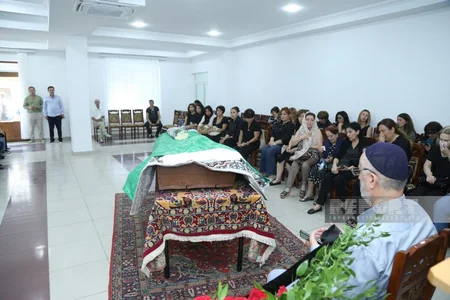 Kinorejissor Cəmil Fərəcov dəfn olunub - YENİLƏNİB-2