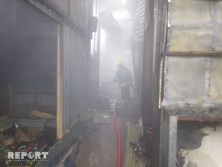 Пожар на шекинском рынке потушен - ОБНОВЛЕНО - ФОТО