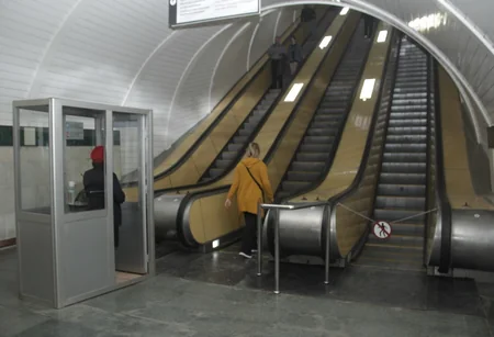 “28 May” metro stansiyasında növbəti eskalator əsaslı təmir ediləcək