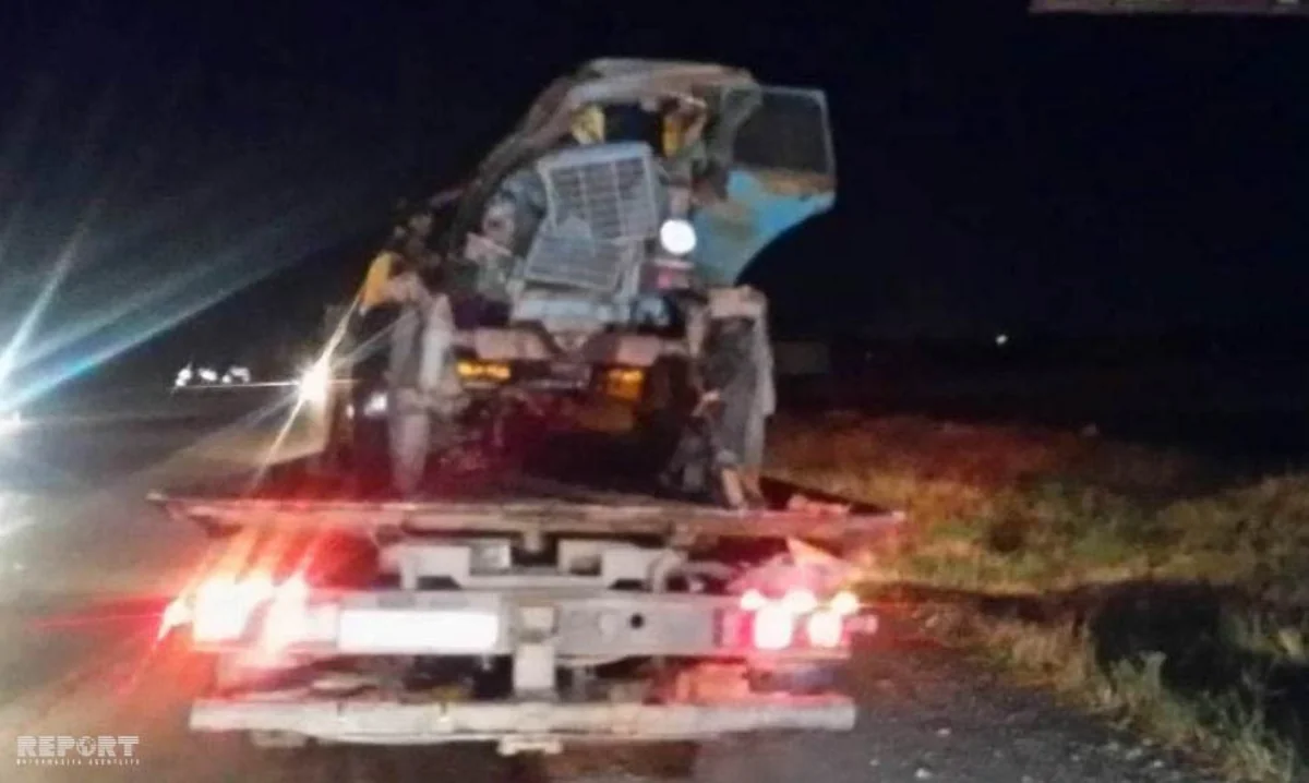 Göygöldə üç maşın toqquşub, 5 nəfər yaralanıb - FOTO - YENİLƏNİB