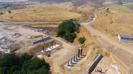 Şükürbəyli-Cəbrayıl-Hadrut yeni avtomobil yolunun tikintisi davam etdirilir