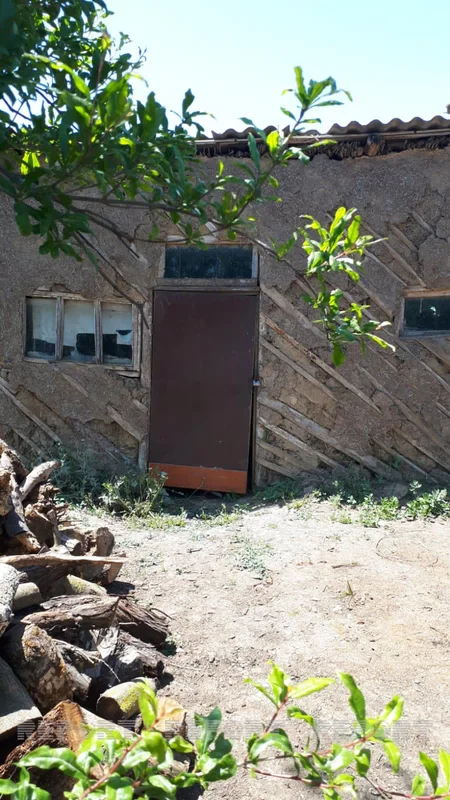 Cəlilabadda qəzalı məktəbdə tutumundan iki dəfə çox şagird təhsil alır