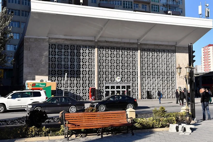 “Xətai” stansiyasında yeni çətirin quraşdırılmasına 595 min manat xərclənəcək