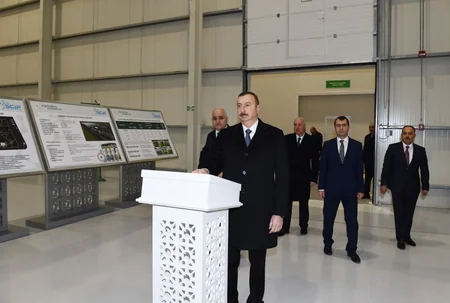 Azərbaycan Prezidenti Sumqayıt Kimya Sənaye Parkında olub