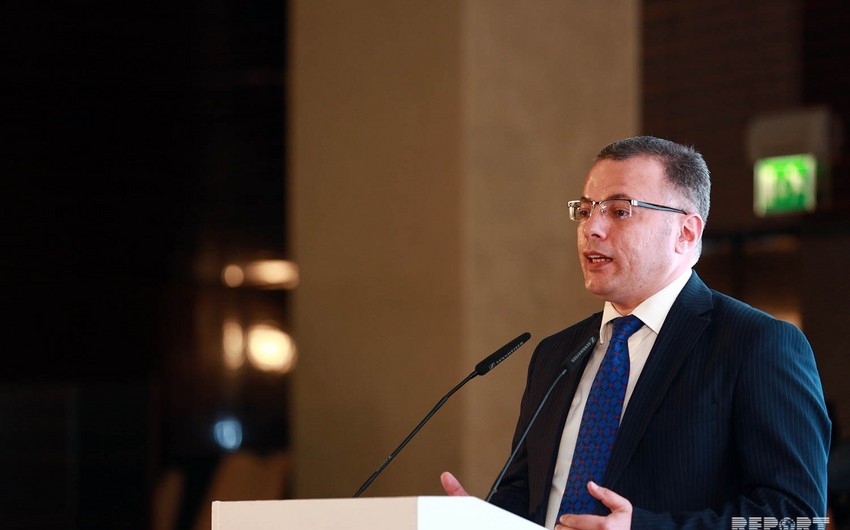 Vüsal Qasımlı: Manatın real effektiv məzənnəsi son 5 ildə ən yüksək həddə çatıb