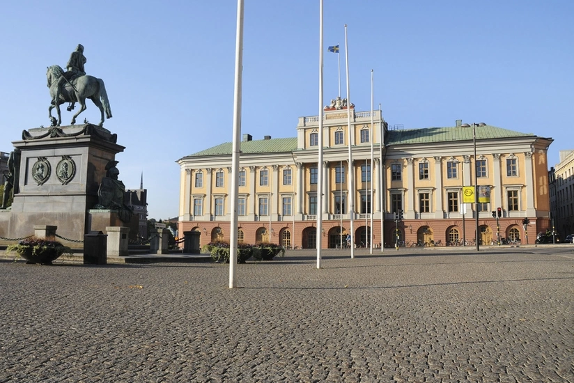 Rusiya səfirliyinin nümayəndəsi İsveç XİN-ə çağırılıb