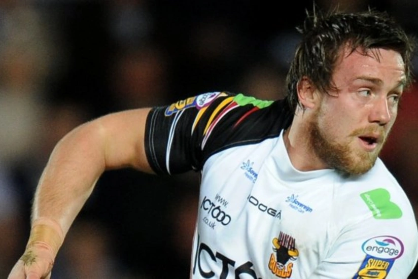 İtkin düşən britaniyalı reqbiçinin 14 aydan sonra meyiti tapılıb