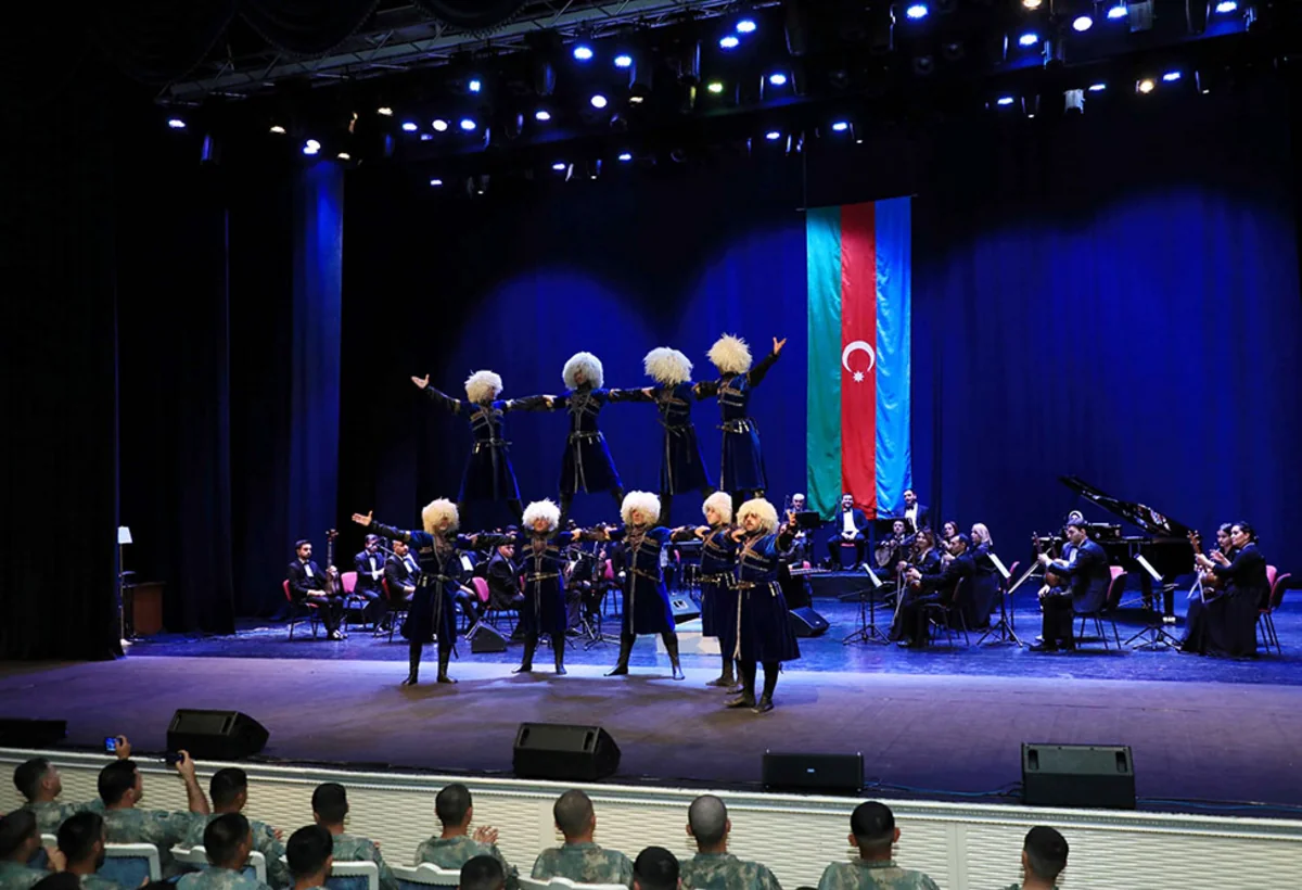 Azərbaycan Ordusunda Silahlı Qüvvələr Günü münasibətilə silsilə tədbirlər keçirilib