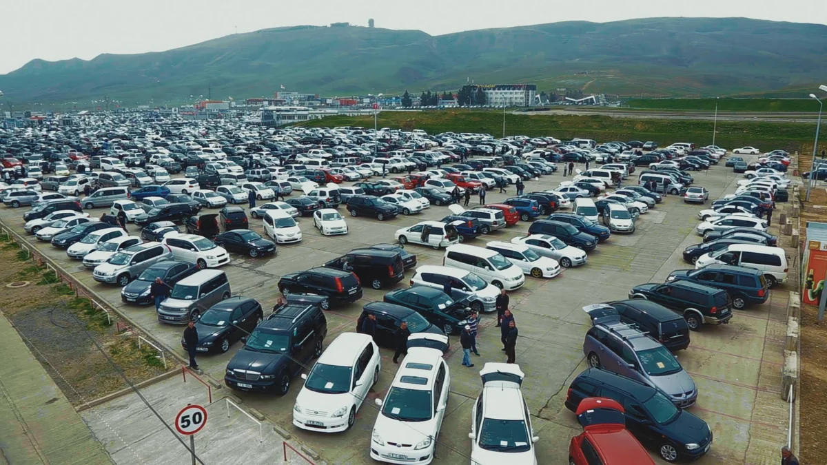 Sales in Azerbaijan’s car market decline