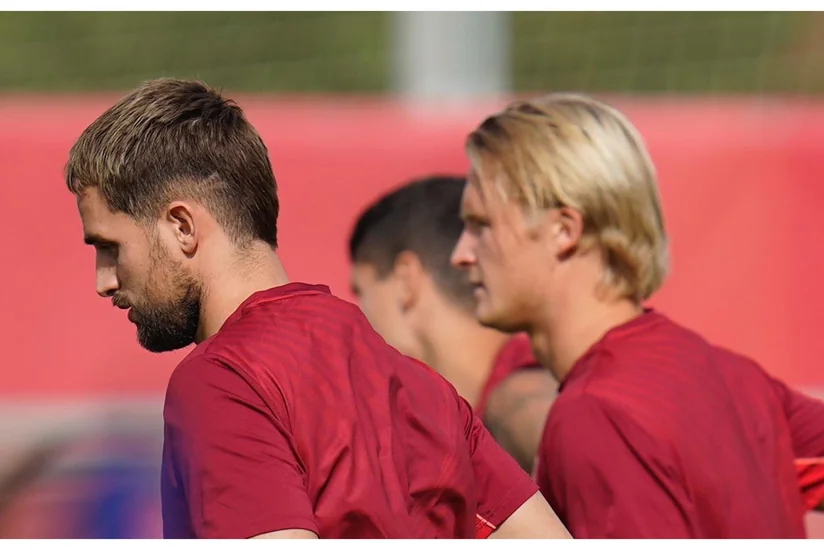 Sevilya iki transferi açıqlayıb
