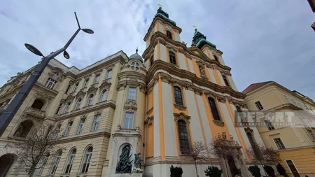 Avropada Ayasofya kimi kilsədən məscidə çevrilən ibadətxana - REPORTAJ