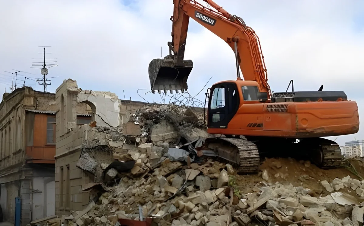 Bakının daha bir rayonunda yaşayış və qeyri-yaşayış sahələrinin söküntüsünün xərci açıqlanıb