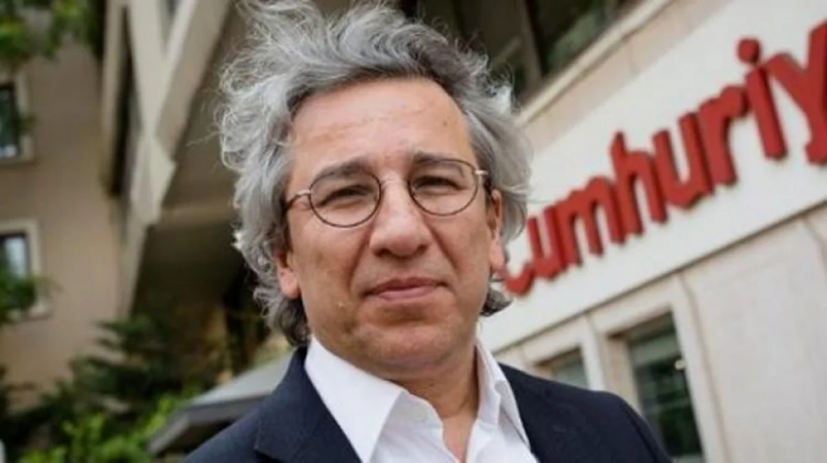 Can Dündar İnterpol xətti ilə beynəlxalq axtarışa verilib