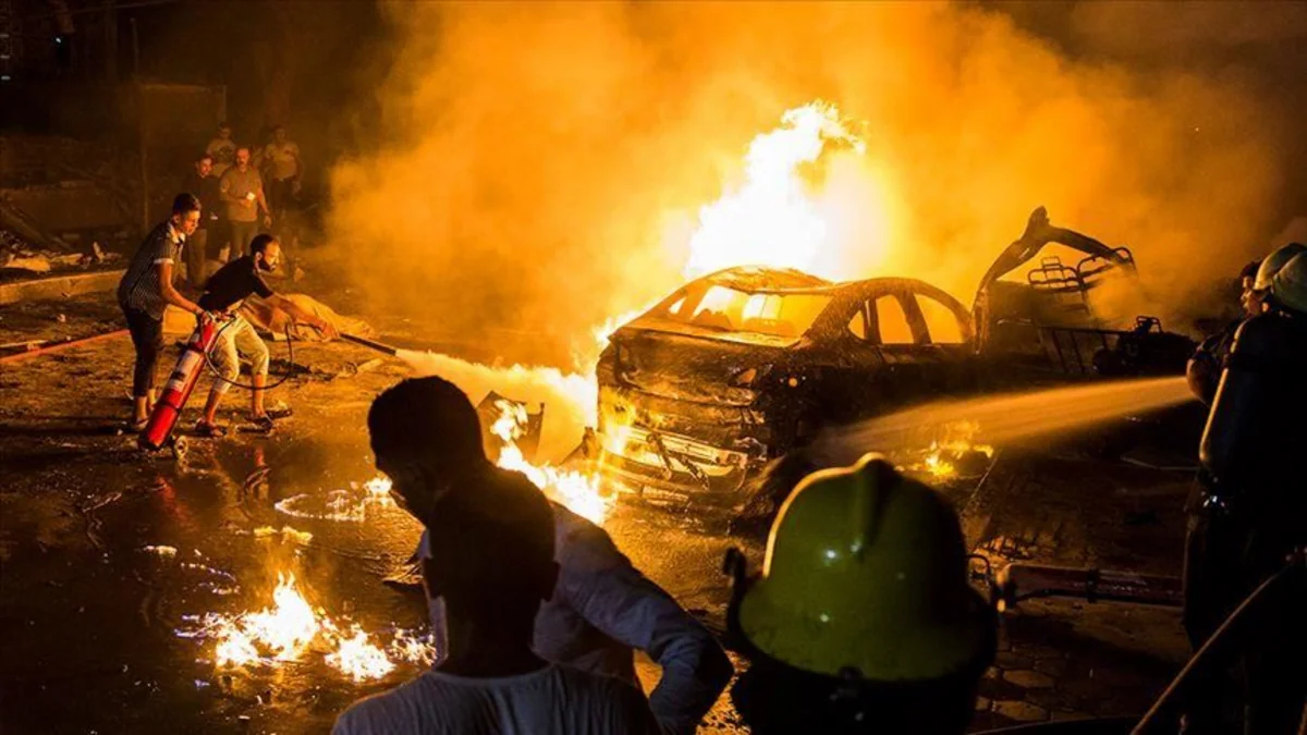 İndoneziyada terror aktı törədilib, yaralananlar var
