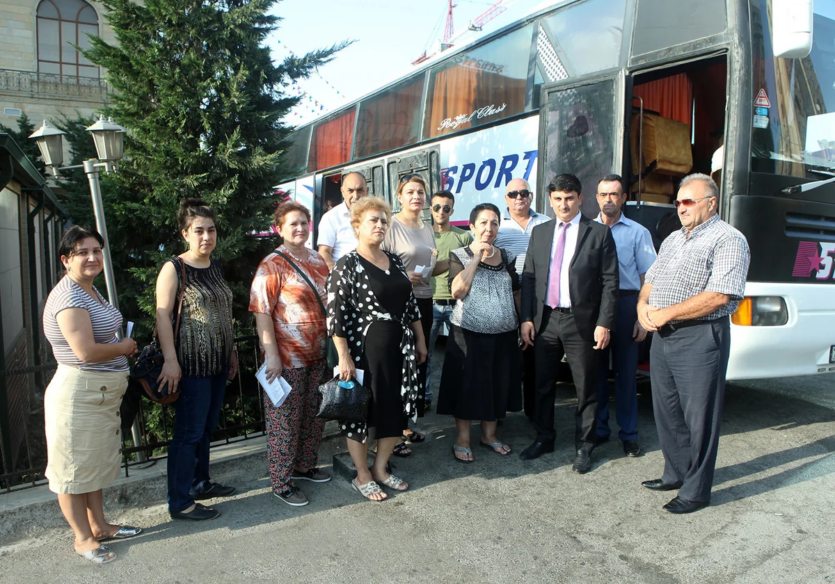 Əlilliyi olan 85 nəfər istirahət mərkəzinə yola salınıb