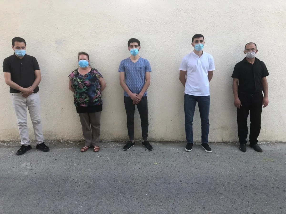 Metrodakı “maska insidenti” ilə bağlı məhkəmə başlayır