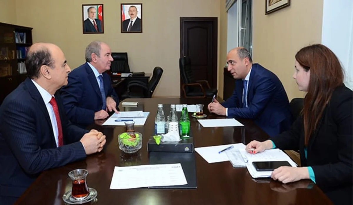 Elm və təhsil naziri İdarəetmə Sistemləri İnstitutunda olub