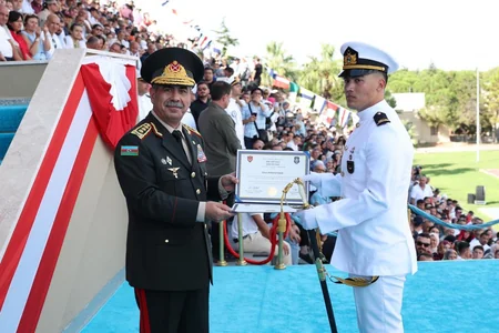 Azerbaijani Defense Minister attends graduation ceremony of Turkish Naval Academy and Air Force Academy