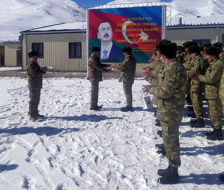 Meetings held with military personnel serving in liberated territories