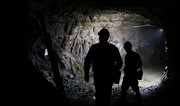 Два горняка пострадали после обрушения на шахте в Свердловской области
