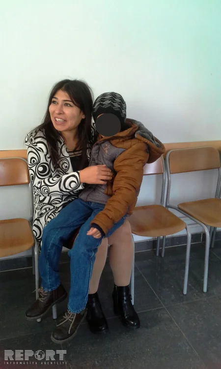 Övladını satmaqda təqsirləndirilən ana azadlığa çıxdı: Ona geri dönəcəyimi demişdim... - FOTO