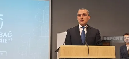 International travelers in Khankandi