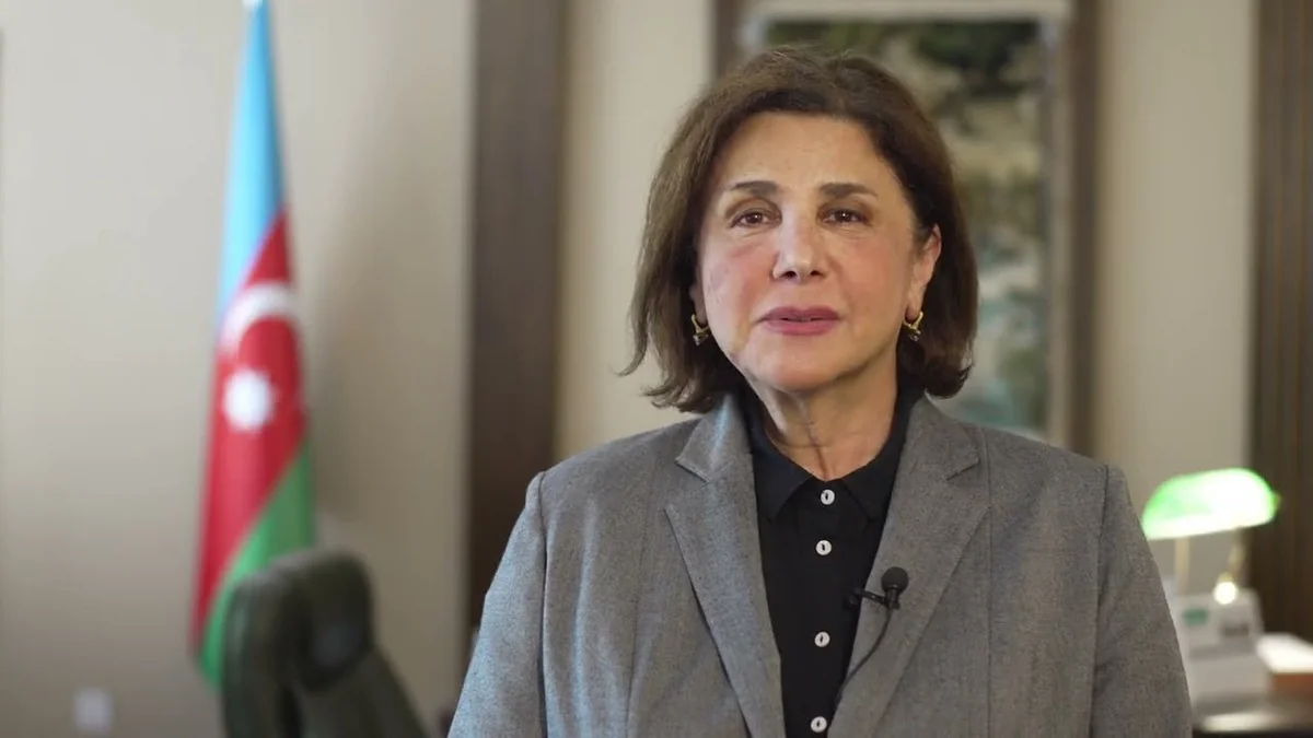 Xalq yazıçısı Afaq Məsuda Azərbaycan Prezidentinin fərdi təqaüdü verilib