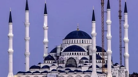 В Турции открылась самая большая мечеть