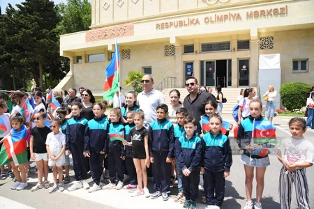 Azərbaycan idmançıları III Avropa Oyunlarına yollanıblar