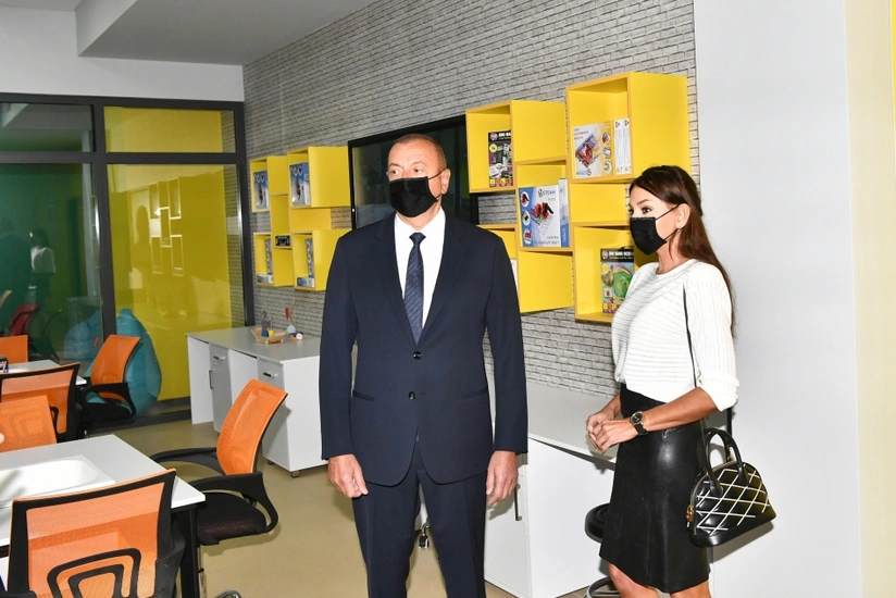 İlham Əliyev və Mehriban Əliyeva Bakı Avropa Liseyinin yeni binasının açılışını ediblər
