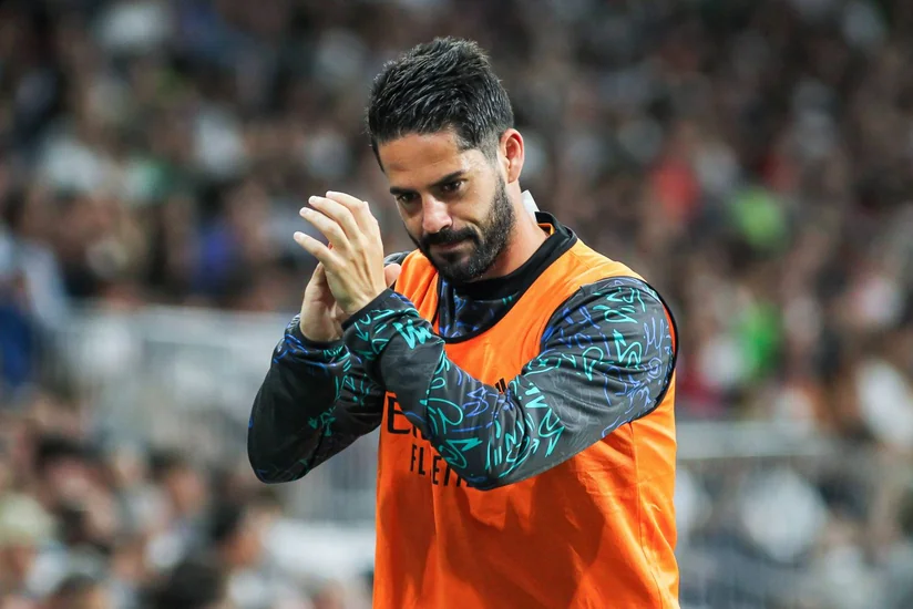 Полузащитник «Реала» объявил об уходе из команды