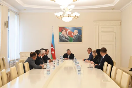 Dövlət Komitəsi yanında İctimai Şura qayıdış prosesini müzakirə edib