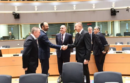 Fifth Eastern Partnership Summit ends in Brussels - PHOTO - UPDATED