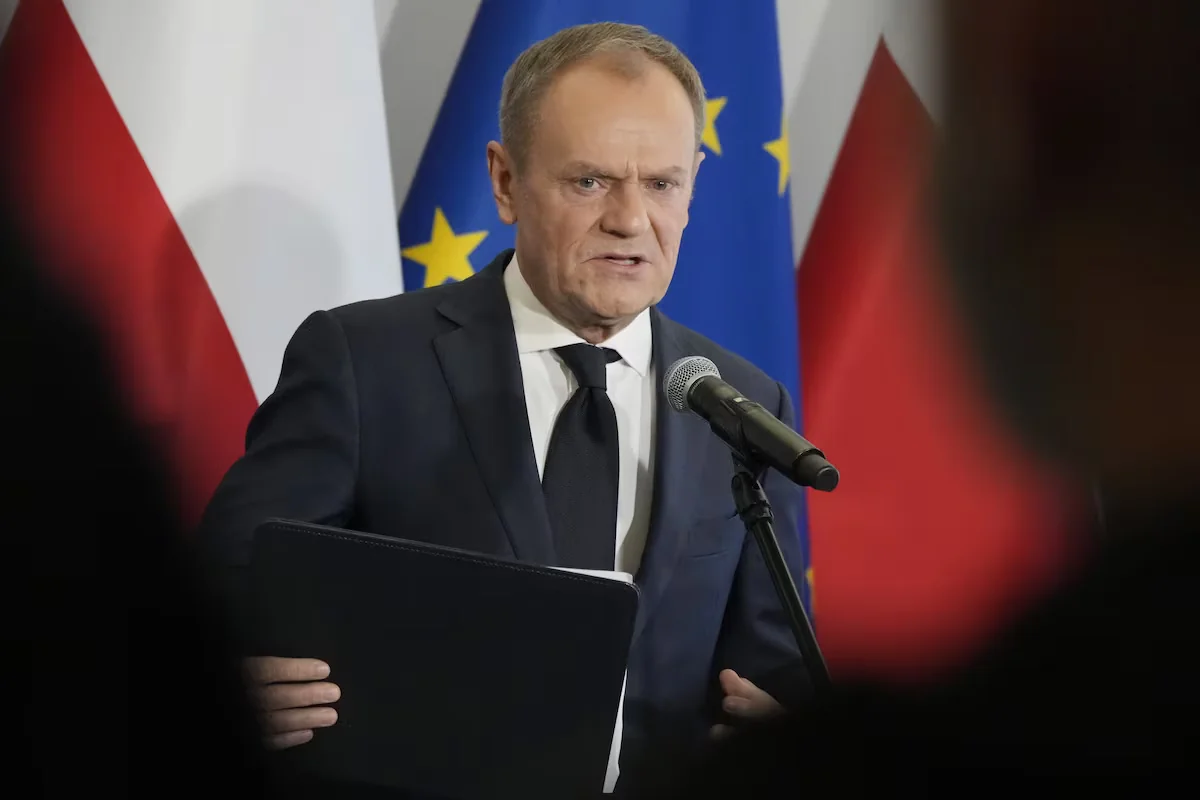 СМИ: Туск уволил глав всех польских спецслужб