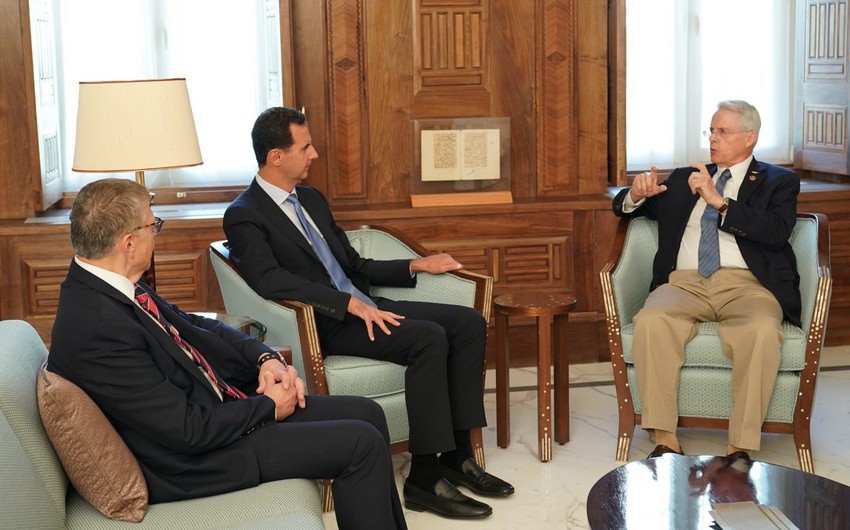 Bəşşar Əsəd Dəməşqdə ABŞ senatorunu qəbul edib