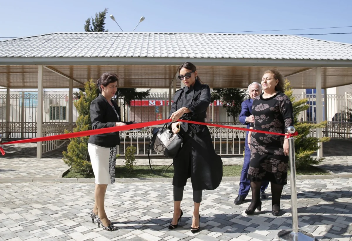 Birinci vitse-prezident Pirşağıda 226 saylı körpələr evi-uşaq bağçasının açılışını edib