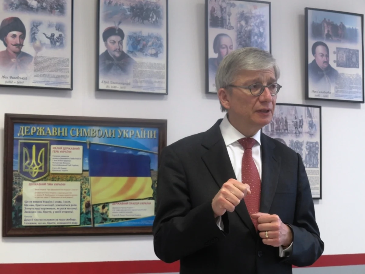 Глава Всемирного конгресса украинцев посетит Азербайджан до конца апреля