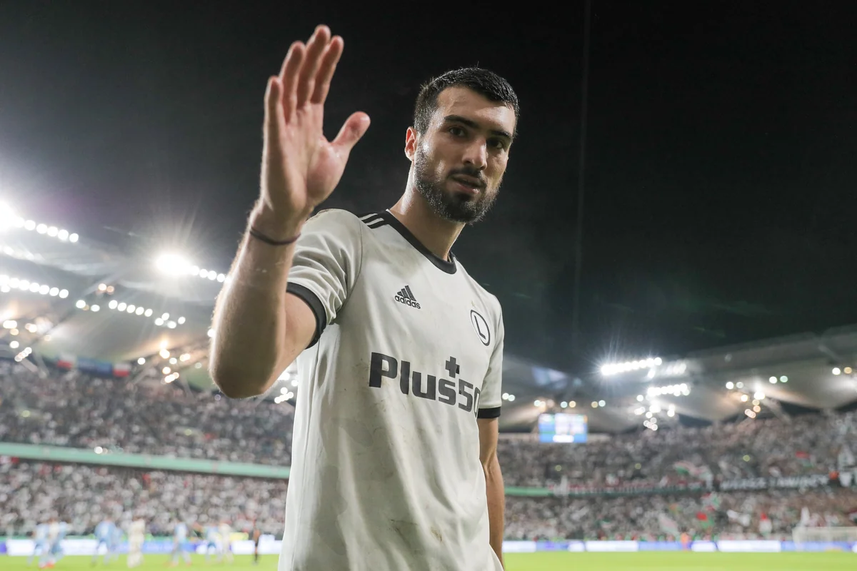 Mahir Emreli heç bir klubla danışıq aparmır