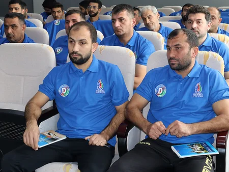 UEFA-nın dəstəyi ilə Ağcabədidə məşqçi kurslarına start verilib