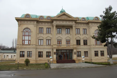 Kənd təsərrüfatı naziri Qubada sakinlərlə görüşüb