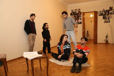 ƏSA Teatrında “Adamlar və siçanlar” tamaşasının premyerası keçiriləcək